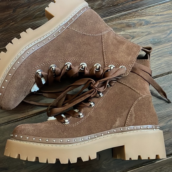 Steve Madden Rainer Boot - Picture 9 of 9